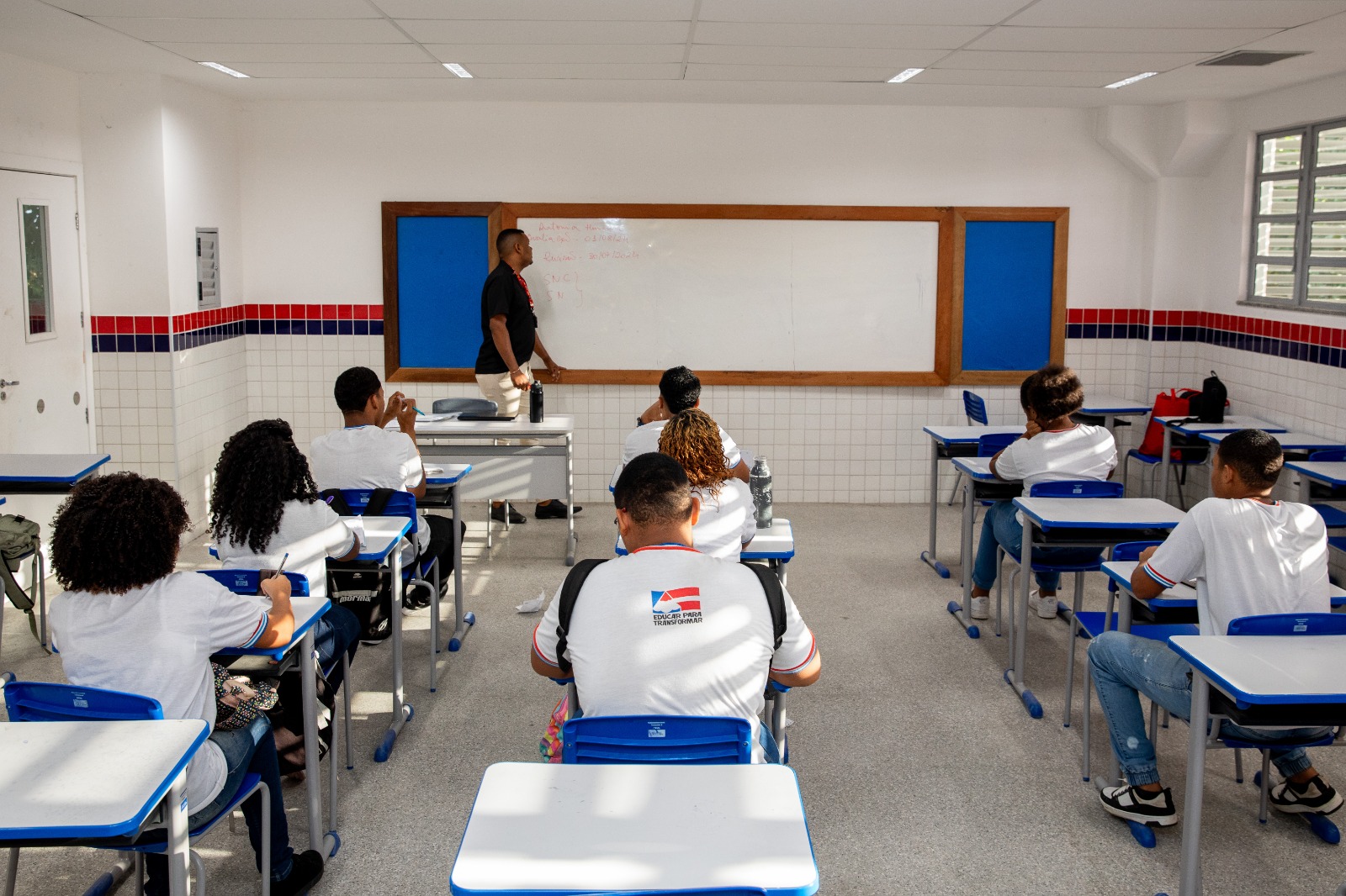 Período de renovação de matrícula para estudantes da rede estadual termina nesta sexta-feira (29)