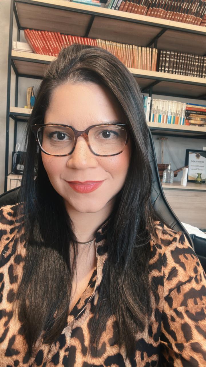 Coluna Vip:Parabéns Dra.Maraisa Santana