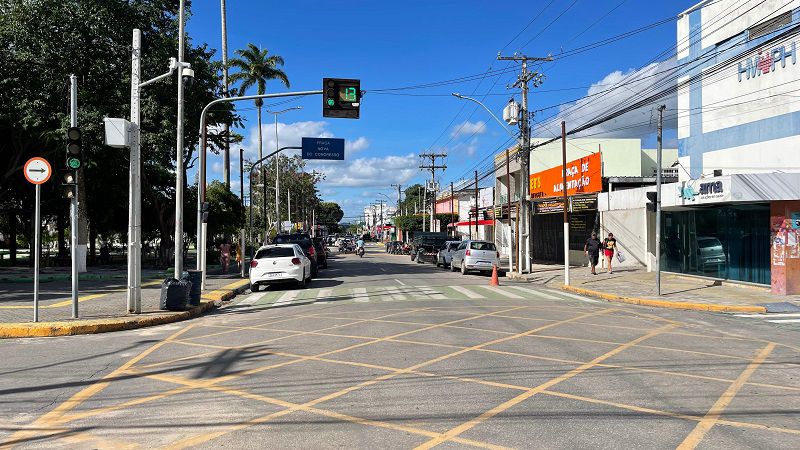 Trânsito: Centro de Bonfim sofre interdições de vias para manutenção de sinalização