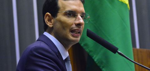 Apesar de aliança do PDT com Jerônimo, Prates sinaliza apoio a ACM Neto em 2026
