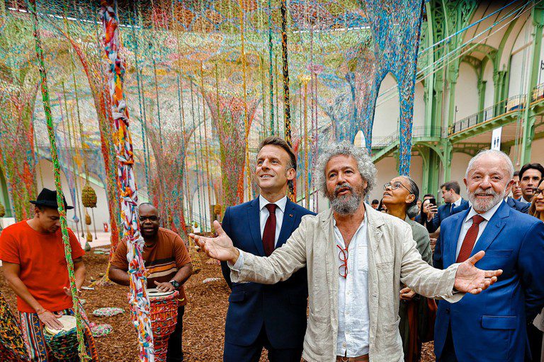 Força e identidade: cultura é destaque na visita oficial de Lula à França