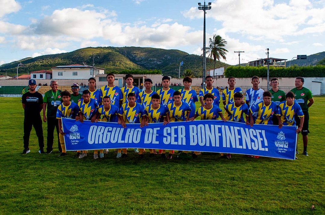 Seleção Sub-15 de Senhor do Bonfim estreia com vitória nas seletivas da Copa 2 de Julho e avança para a próxima fase em Juazeiro