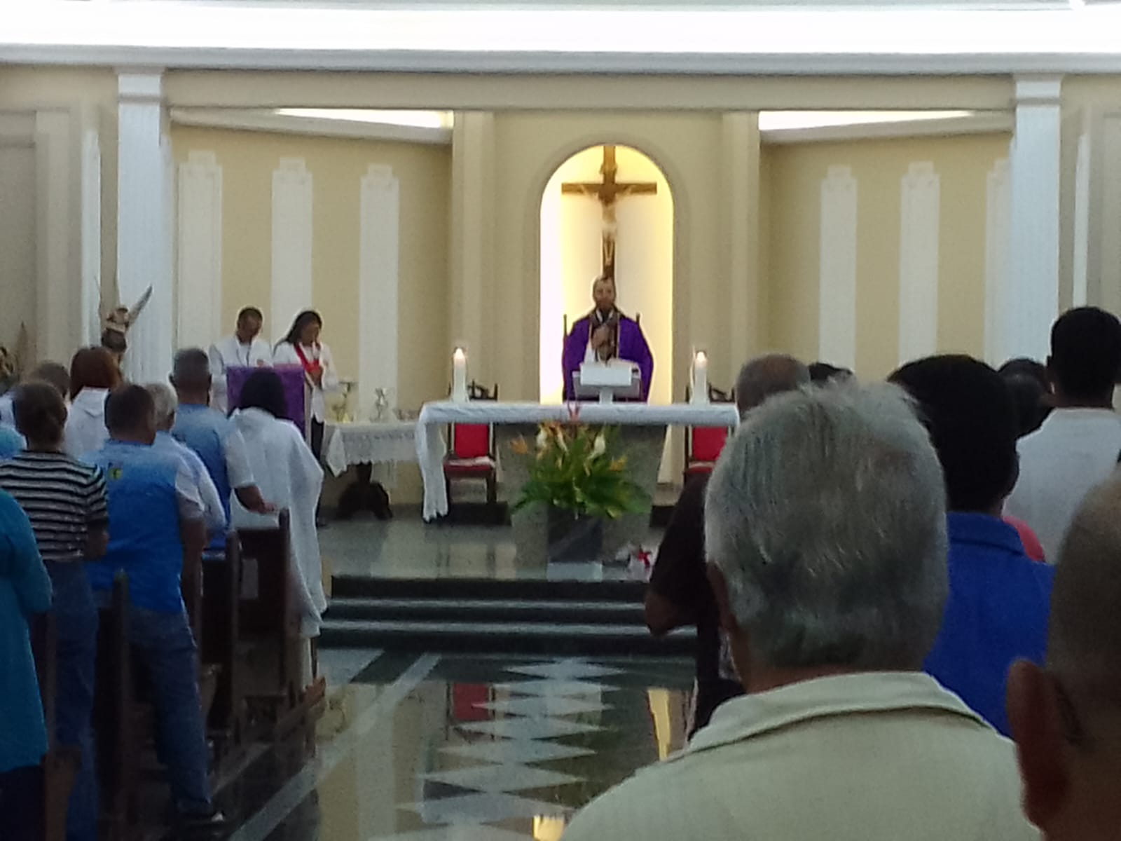 Celebração da missa de sétimo dia pela morte do cabo Glauber Rosa