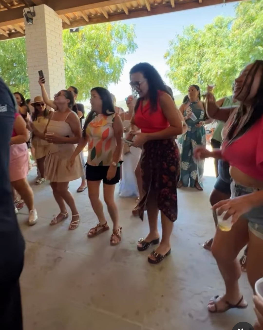 Ponto Novo encerra semana Pedagógica com festa