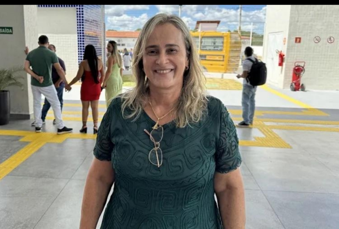 Prefeita de Livramento de Nossa Senhora denuncia rombo de mais de R$ 184 milhões nos cofres do município