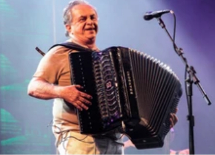 Flávio José cancela shows na Bahia após polêmica sobre cachês; MP aponta aumento de 40% no valor contratado