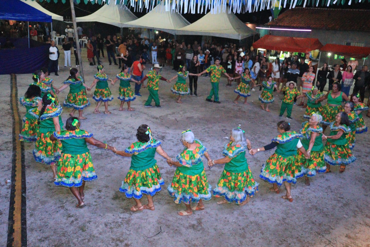 Festejo Tradicional de Canavieira reúne famílias e mantém viva a cultura em Senhor do Bonfim