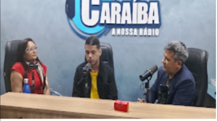 Dr.Tiago Gilleno entrevistado na Rádio Caraíba FM