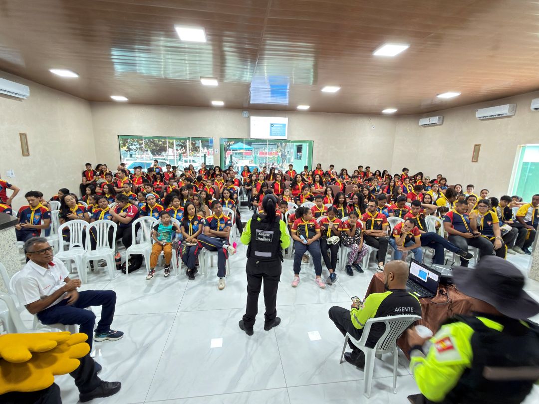 Semana Nacional do Trânsito começa com formação de 150 Desbravadores em Senhor do Bonfim