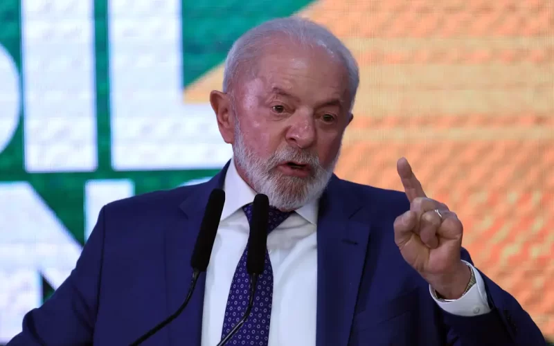 Lula classifica tarifaço dos EUA como “turbulência desnecessária”