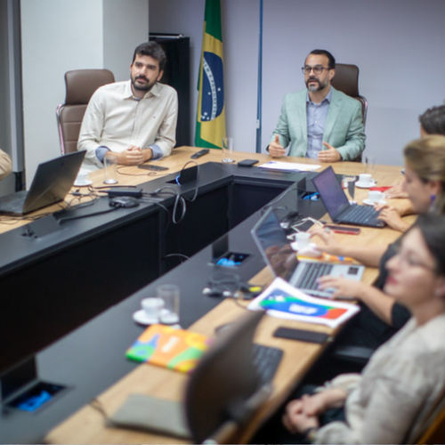 Novas diretrizes da Política Nacional Aldir Blanc de Fomento à Cultura são apresentadas aos servidores do Minc