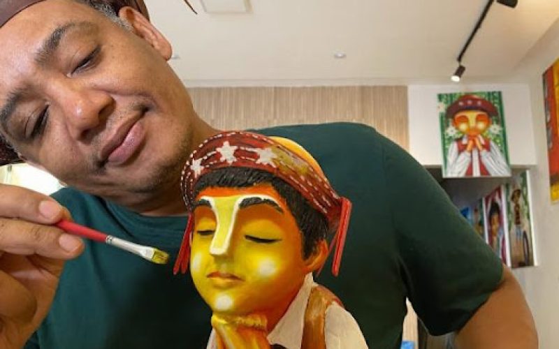 Artista de Capim Grosso recebe prêmio da Academia Internacional de Arte Moderna de Roma
