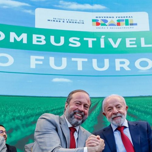 A partir de 1º de agosto, aumenta o teor de etanol na gasolina e de biodiesel no diesel. Entenda
