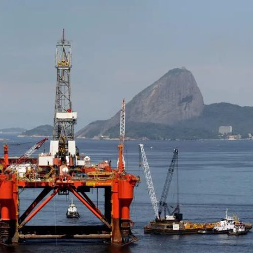 Produção de petróleo e gás natural no pré-sal registra recorde em março