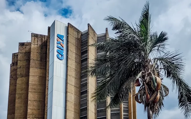 Caixa aumenta juros do financiamento de imóveis