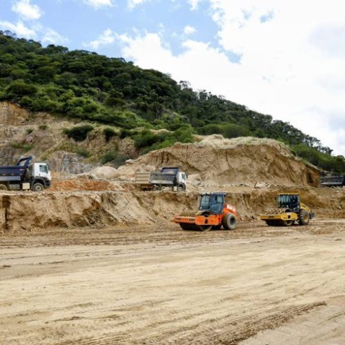 Governo acelera obras do Cinturão das Águas do Ceará com reforço de máquinas e trabalhadores