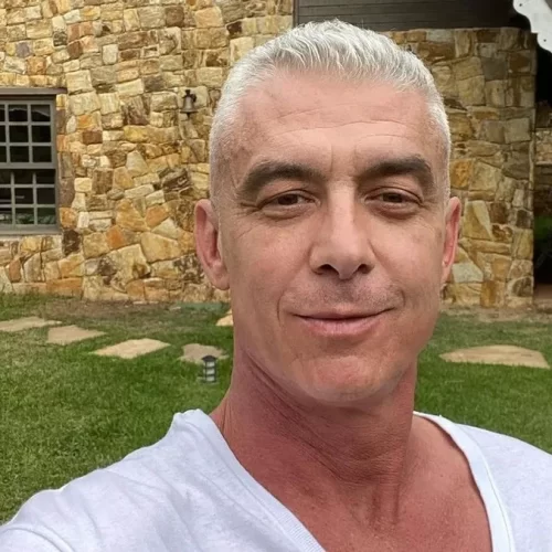 Ex-marido de Ana Hickmann é condenado a um ano de prisão