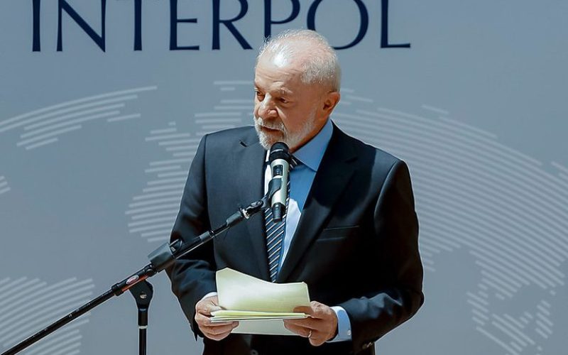 Na Interpol, Lula diz que combate ao crime organizado requer ações coordenadas entre países