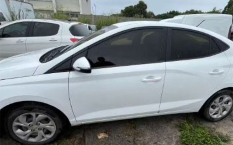 Mulher é presa com carro alugado que deveria ter sido devolvido há quase dois anos na Bahia
