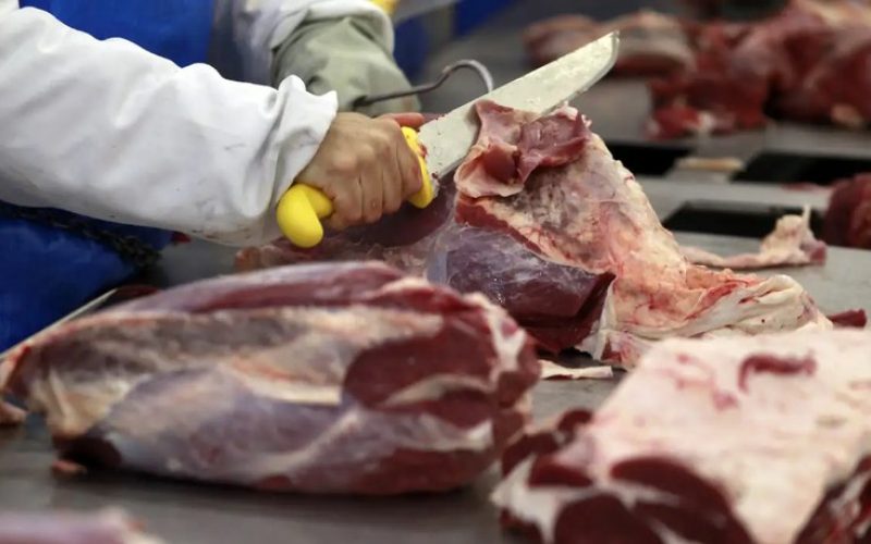Mapa esclarece suspensão da China a importação de carne bovina de três frigoríficos brasileiros