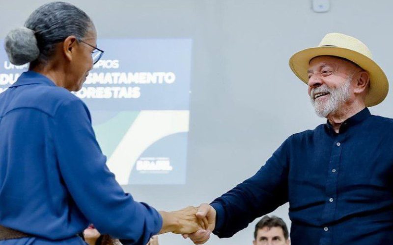 Lula: “Temos que fornecer o que for necessário para ajudar a preservar a Floresta Amazônica”