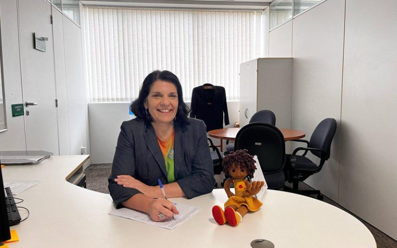 Direitos Humanos firma parceria voltada à prevenção de violências contra crianças e adolescentes com deficiência