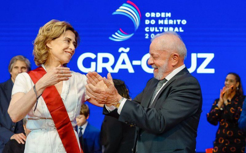 Lula: ‘É preciso lembrar sempre da extraordinária contribuição da cultura para a defesa da democracia’