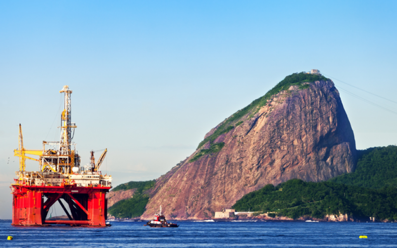 Produção de petróleo e gás bate recorde em maio com 4,7 milhões de barris por dia