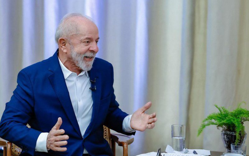 Lula destaca papel da Bahia na indústria automobilística nacional