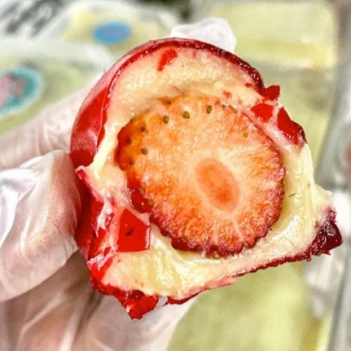 Alerta: entenda como morango do amor pode fazer mal à saúde bucal