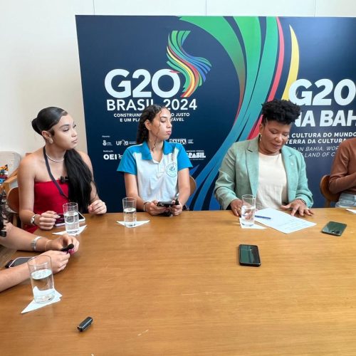 Estudantes de agências de notícias da SEC fazem entrevista exclusiva com ministra da Cultura, no G20 em Salvador