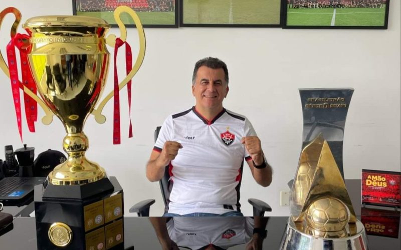 Presidente do Vitória faz convocação da torcida
