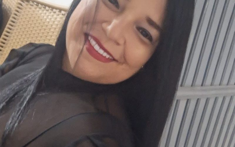 Soprando velhinhas nesta quarta-feira, dia 19 ,Isabella Guimarães.