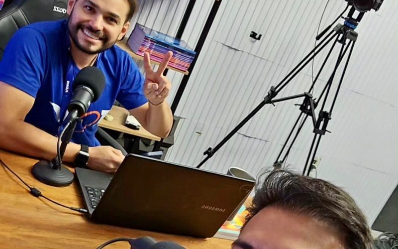 Live do Plenus antecipa linha de reflexão da redação do Enem 2024