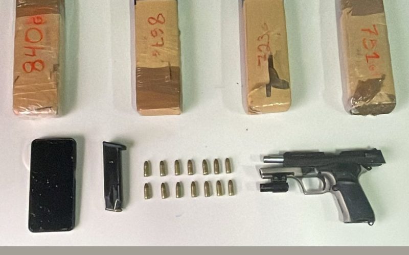 Campo Formoso:Polícia realiza apreensão de arma de fogo e grande quantidade de droga