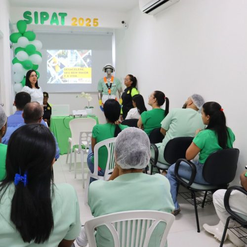 DMTRANS de Senhor do Bonfim realiza palestra sobre segurança no trânsito