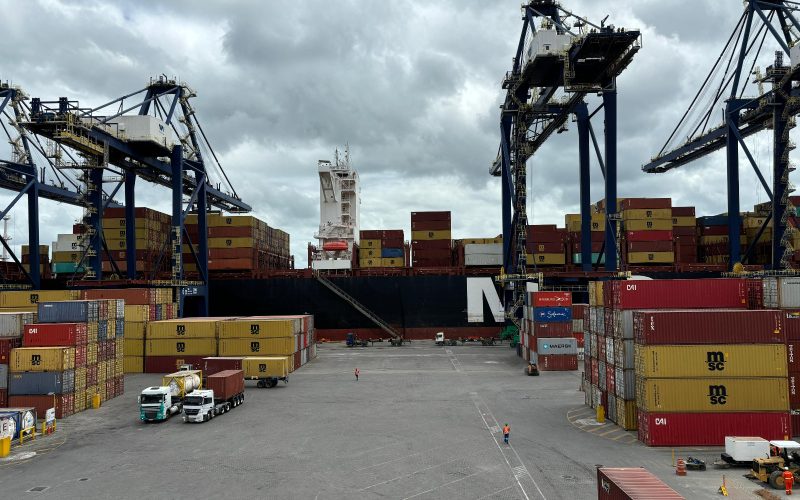 Exportações baianas têm queda de 33,8% em janeiro