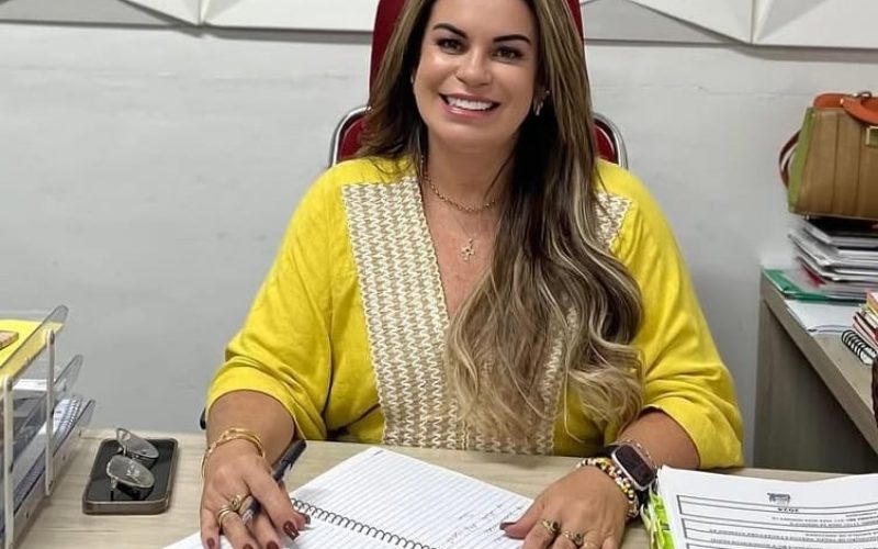 Coluna Vip:Parabéns Raquel Conceição