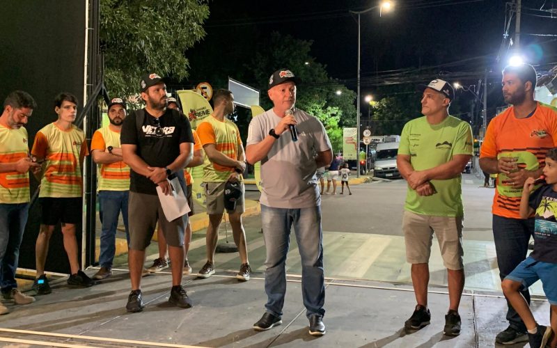 Deputado Bobô participa da abertura do Enduro Xtreme 2025 em Senhor do Bonfim