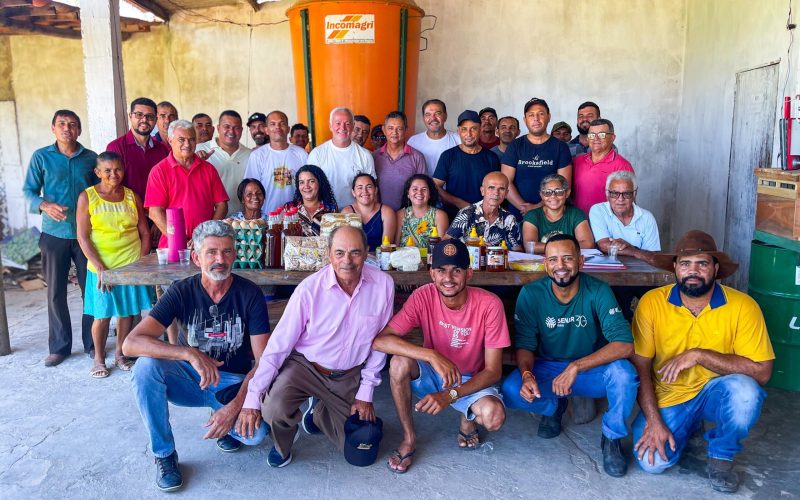 Deputado Bobô reforça compromisso com agricultura familiar em visita a Filadélfia