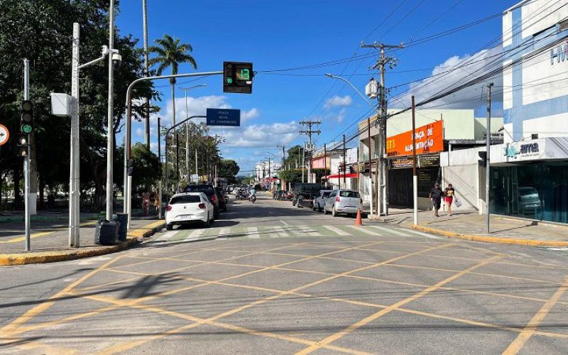 Trânsito: Centro de Bonfim sofre interdições de vias para manutenção de sinalização