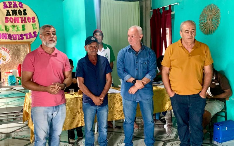 Deputado Bobô participa de reuniões com associações rurais no distrito de Quicé