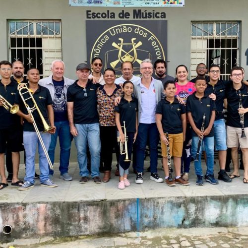 Deputado Bobô acompanha visita do secretário estadual de Cultura à Filarmônica União dos Ferroviários Bonfinenses