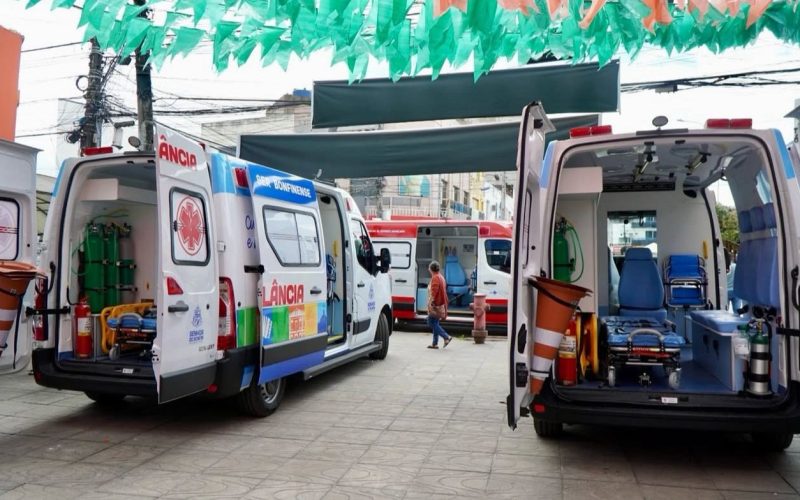 Prefeitura de Senhor do Bonfim reforça frota da saúde com aquisição de 4 ambulâncias e anuncia chegada de mais uma através do governo do estado