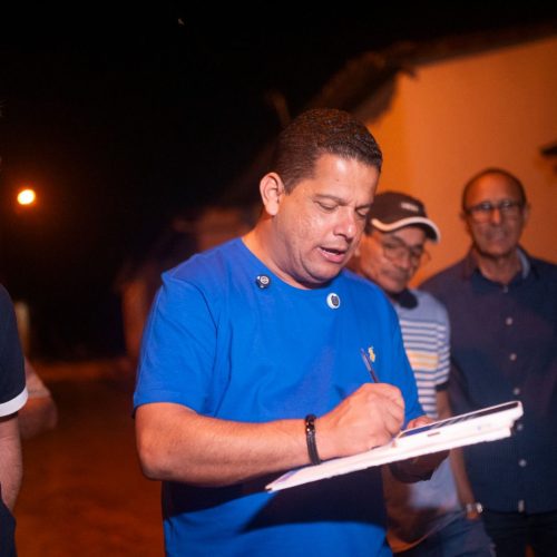 Prefeitura de Senhor do Bonfim realiza mais um Sextou com Obras de sucesso com assinatura da ordem de serviço para pavimentação da Rua da Aldeia