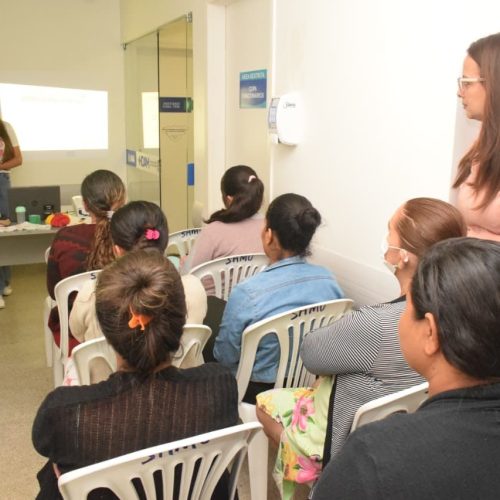 Agosto Dourado: Prefeitura de Senhor do Bonfim segue com programação do e realiza palestra na UTI Neonatal do HDAM