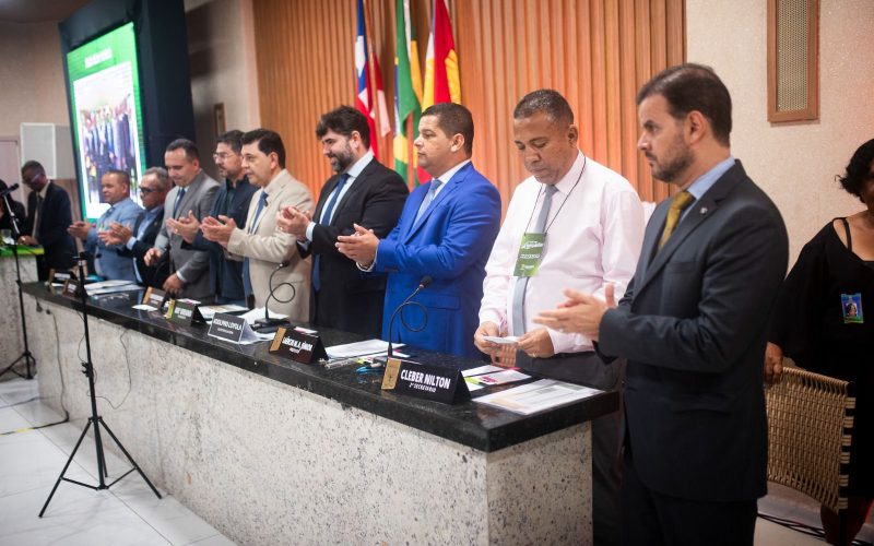 Prefeitura de Senhor do Bonfim participa do “Café com o Legislativo” e reforça necessidade de Hospital Regional para atender microrregião do Piemonte Norte do Itapicuru