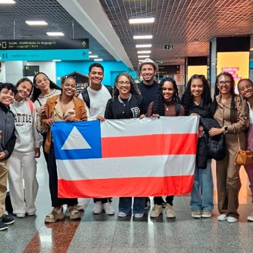 Alunos da rede estadual de ensino do nosso Território participam de Congresso Internacional no Paraguai