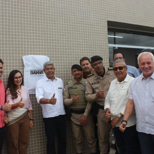 Deputado Bobô acompanha governador Jerônimo Rodrigues em agenda de entregas em Ponto Novo