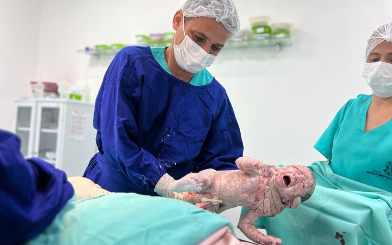 Dr.Thiago Gilleno comemora 2 mil partos realizados: uma trajetória marcada por amor, cuidado e dedicação à vida